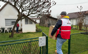 Foto: Ambasada Katara u BiH / Država Katar osigurala pakete povratničkim porodicama u RS-u