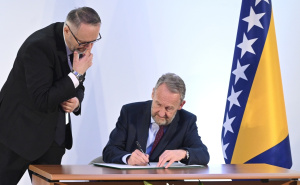 Foto: N.G./Radiosarajevo.ba / Bošnjački lideri potpisali zajedničku izjavu
