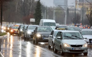 Foto: Dž.K. / Radiosarajevo.ba / Gužva na cesti