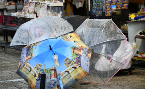 Foto: A.K./Radiosarajevo.ba / Kiša u Sarajevu
