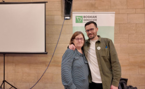 Foto: Ustupljena fotografija / Smajo Bešo s mamom