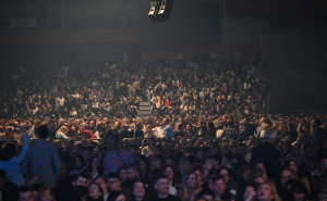 Foto: N. G. / Radiosarajevo.ba / Publika u Zetri, drugi Čolin koncert