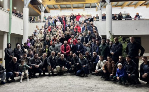 Foto: Novi Konjic / Vjernici u Konjicu iznenadili Ensara ef. Zalihića