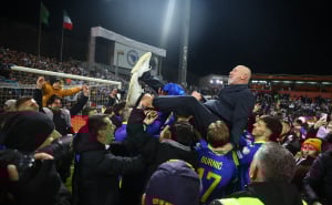 Foto: Dž. K. / Radiosarajevo.ba / Barbarez na rukama igrača