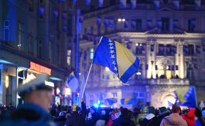 Foto: N. G. / Radiosarajevo.ba / Slavlje ispred Vječne vatre