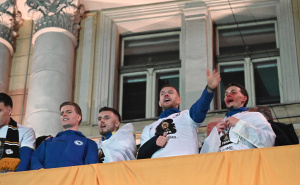 Foto: N. G. / Radiosarajevo.ba / Zmajevi, savlje ispred Vječne vatre