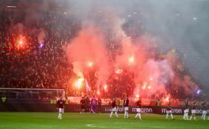 Foto: Dž.K. / Radiosarajevo.ba / Bakljada Manijaka na Grbavici