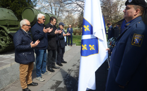 Foto: Dž. K. / Radiosarajevo.ba / Polaganje cvijeća