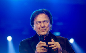 Foto: Dž.K. / Radiosarajevo.ba / Čola počeo posljedni koncert u Zetri, 06. april