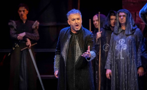 Foto: Velija Hasanbegović i Hamza Duraković / Tvrtko, kralj bosanski u Pozorištu