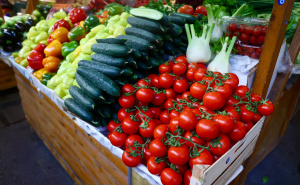 Foto: Dž. K. / Radiosarajevo.ba / Povrće na sarajevskoj pijaci