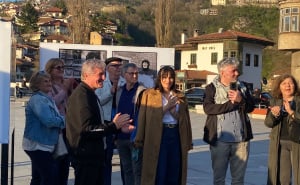 Foto: Radiosarajevo.ba / Otvorena izložba "Muha u avionu"