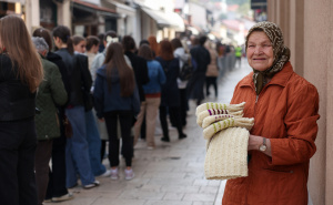 Foto: Armin Durgut / Pixsell / Red za kupovinu ulaznice na koncert Dine Merlina