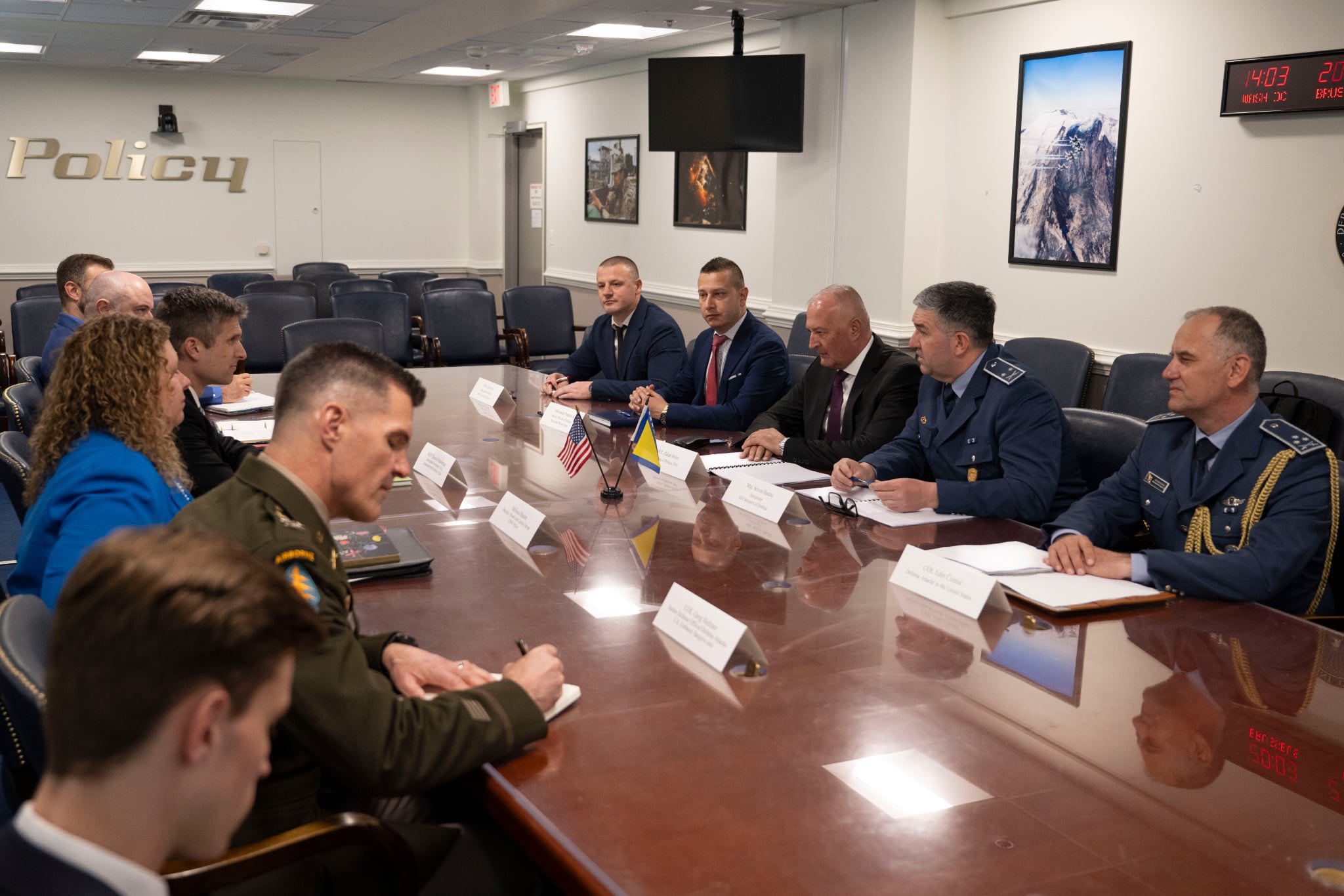 Zukan Helez i delegacija MO BiH u Pentagonu