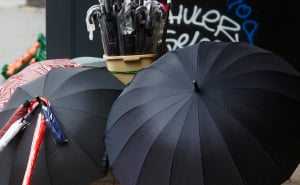 Foto: Dž. K. / Radiosarajevo.ba / Šetnja s kišobranima