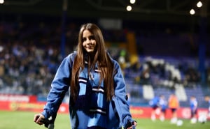 Foto: Dž. K. / Radiosarajevo.ba / Željezničar ugostio djevojčicu (16) koja je teško stradala u tramvajskoj nesreći