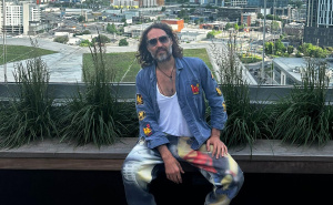 Foto: Facebook / Russel Brand