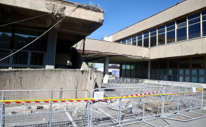 Foto: Dž. K. / Radiosarajevo.ba / Skenderija, urušio se dio krova