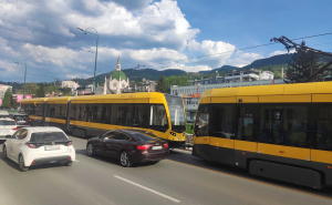 Foto: Radiosarajevo / Šlepanje tramvaja
