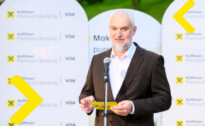 Foto: Raiffeisen Bank / Predstavljena nova i jedinstvena Visa Platinum kreditna kartica Raiffeisen banke u BiH