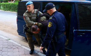 Foto: Dž.K. / Radiosarajevo.ba / Tarik Prusac predat u Tužilaštvo