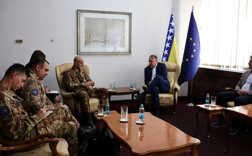 Maurizio Fronda i Nermin Nikšić