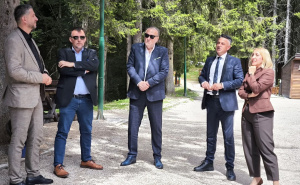 Foto: Vlada FBiH / Otvorenje paviljona sa speleopostavkom na Bijambarama