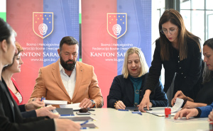 Foto: N. G. / Radiosarajevo.ba / Potpisivanje ugovora