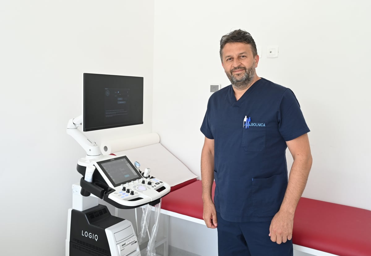 Dr. Alen Hajdarević
