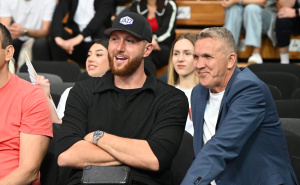Foto: N. G. / Radiosarajevo.ba / Jusuf Nurkić i Muhamed Konjić na utakmici KK Bosna - KK Partizan
