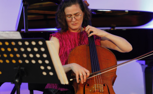 Foto: Muzička akademija Sarajevo / Nastup Monike Leskovar i Julije Gubajdlline
