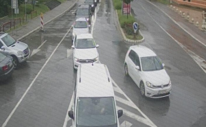 Foto: BIHAMK / Gužve na granici