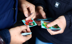 Foto: Dž.K. / Radiosarajevo.ba / Razmjena Panini sličica u Sarajevu