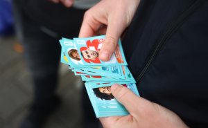 Foto: Dž.K. / Radiosarajevo.ba / Razmjena Panini sličica u Sarajevu
