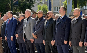 Foto: FMUP / Isak odao počast herojima Prve brigade policije Stari Grad: