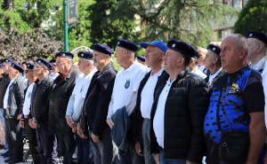 Foto: Općina Stari Grad / Postrojavanje veterana Prve brigade policije Stari Grad