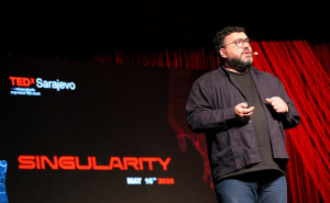 Foto: TEDxSarajevo / Sarajevo između prošlosti i AI budućnosti