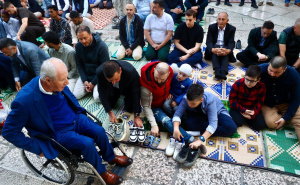 Foto: Dž.K. / Radiosarajevo.ba / Bajram-namaz u Begovoj džamiji