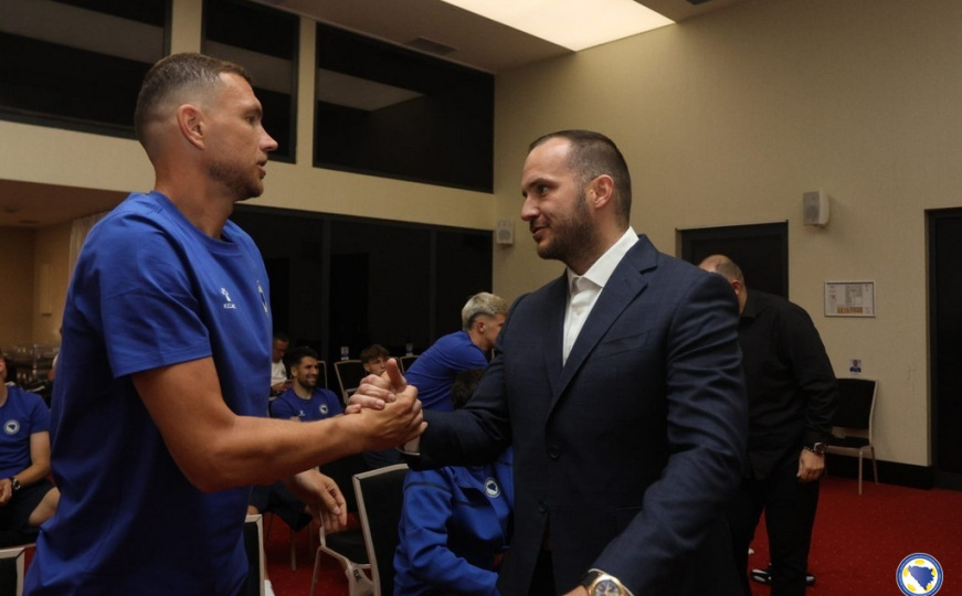 Predsjednik saveza Vico Zeljković posjetio Zmajeve
