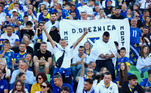 Foto: Dž.K. / Radiosarajevo.ba / Atmosfera na stadionu Koševo
