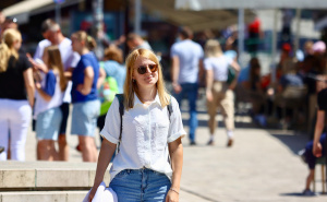 Foto: Dž. K. / Radiosarajevo.ba / Brojni turisti na ulicama Sarajeva