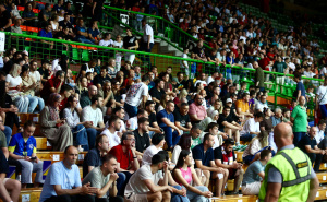 Foto: Dž.K. / Radiosarajevo.ba / Tribine u Zetri
