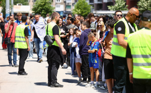 Foto: Dž. K. / Radiosarajevo.ba / Najmlađi navijači okupirali Grbavicu