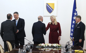 Foto: Dž. K. / Radiosarajevo.ba / Članovi Predsjedništva BiH sa Benjaminom Haddadom i Guntherom Krichbaumom