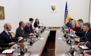Foto: Dž. K. / Radiosarajevo.ba / Članovi Predsjedništva BiH sa Benjaminom Haddadom i Guntherom Krichbaumom