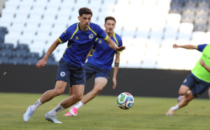 Foto: NS BiH / Trening, Zmajevi