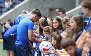 Foto: NS BiH / Druženje Zmajeva sa djecom