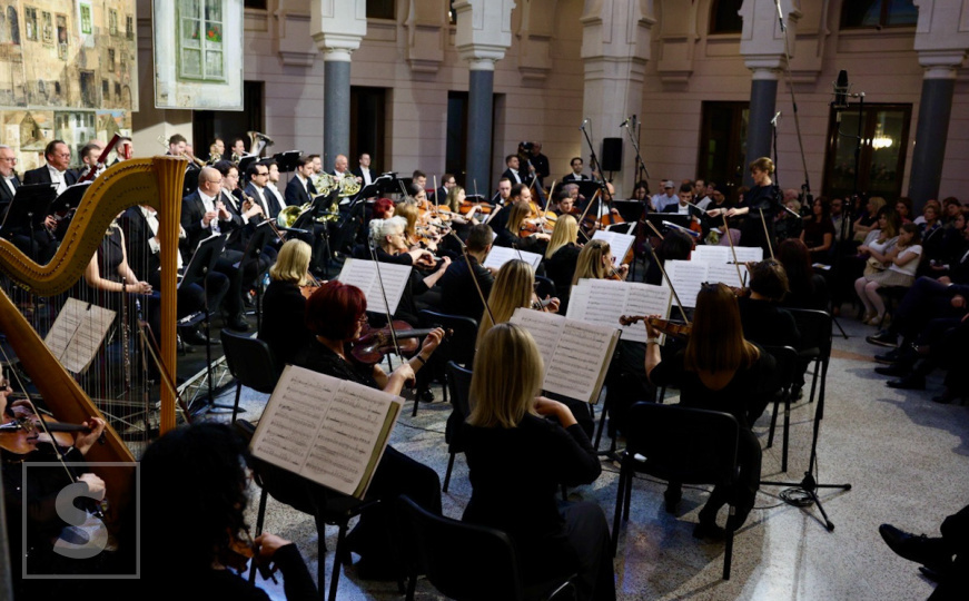 Svečani koncert Sarajevske filharmonije povodom obilježavanja 130 godina od otvorenja Gradske vijećnice