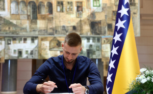 Foto: Dž. K. / Radiosarajevo.ba / Klnjiga žalosti za Edina Avdića