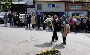 Foto: Vlada KS / Sjećanje na masakr na groblju Budakovići